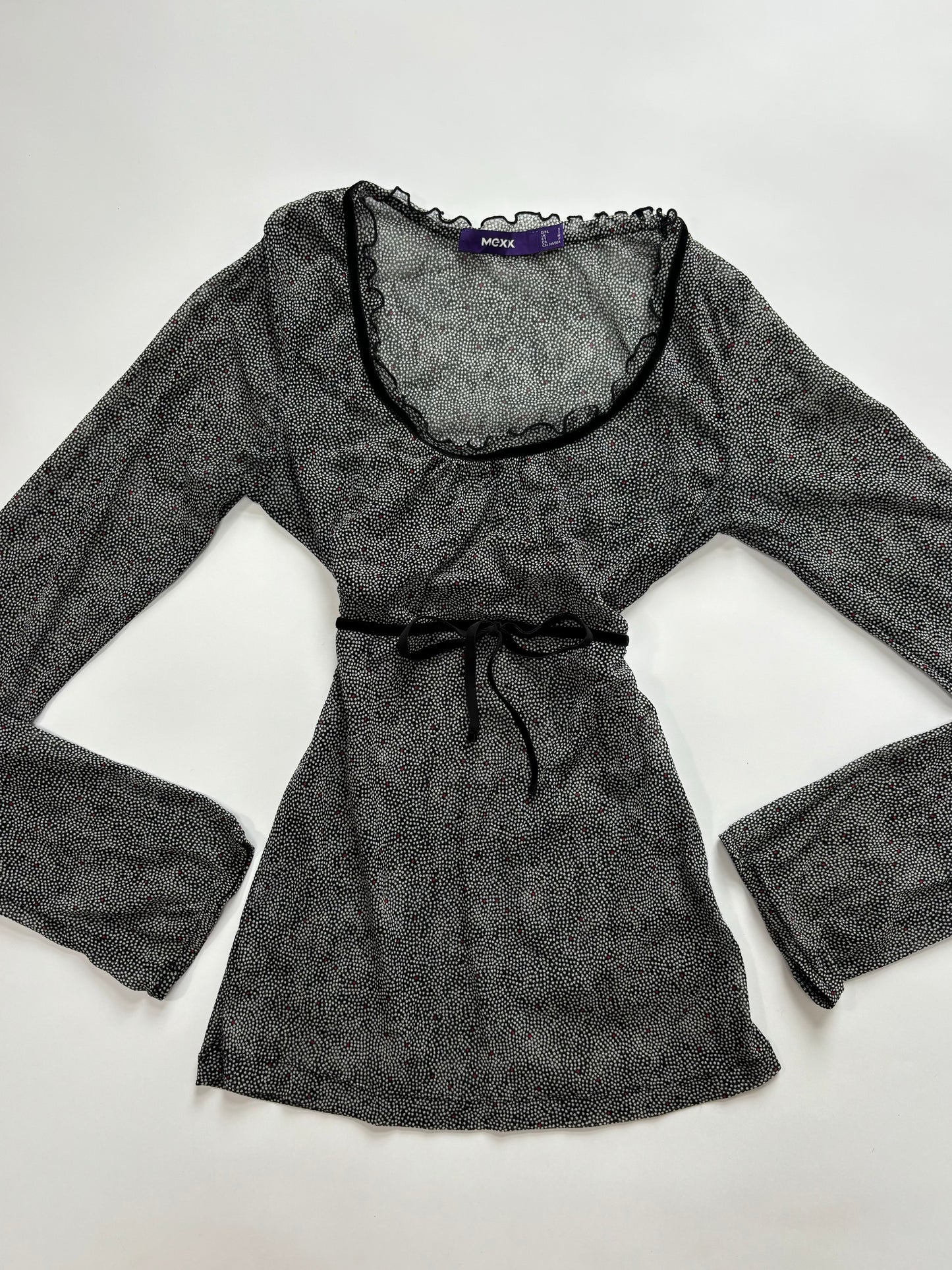 delicate velvet bow long sleeve top