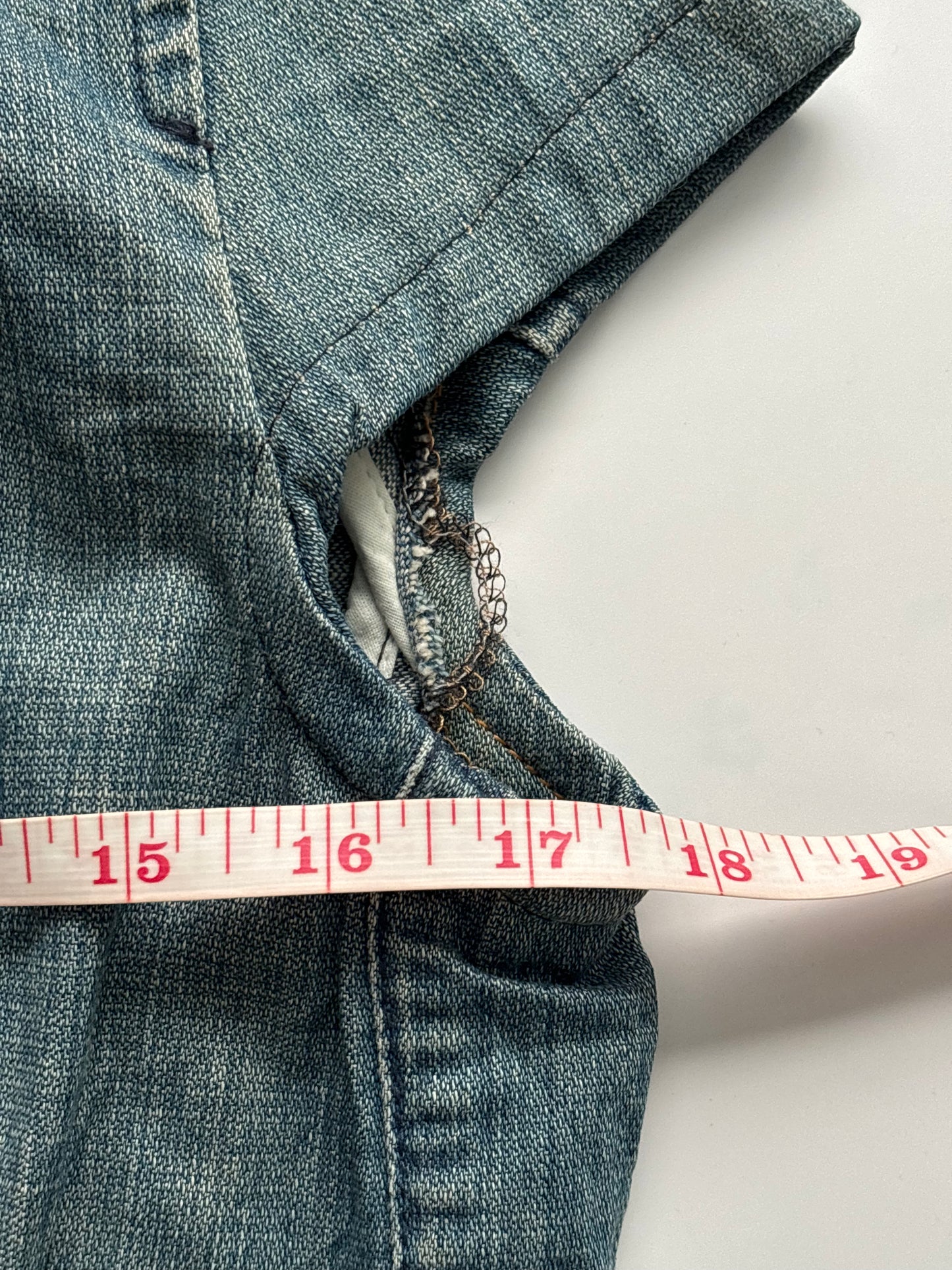 Short sleeve light denim jacket