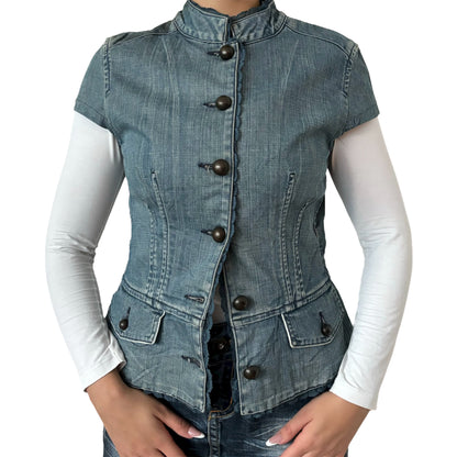 Short sleeve light denim jacket